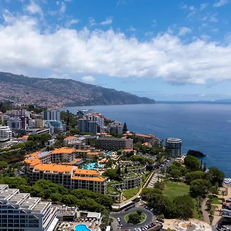 Cloud9 By Lovelystay Apartman Funchal